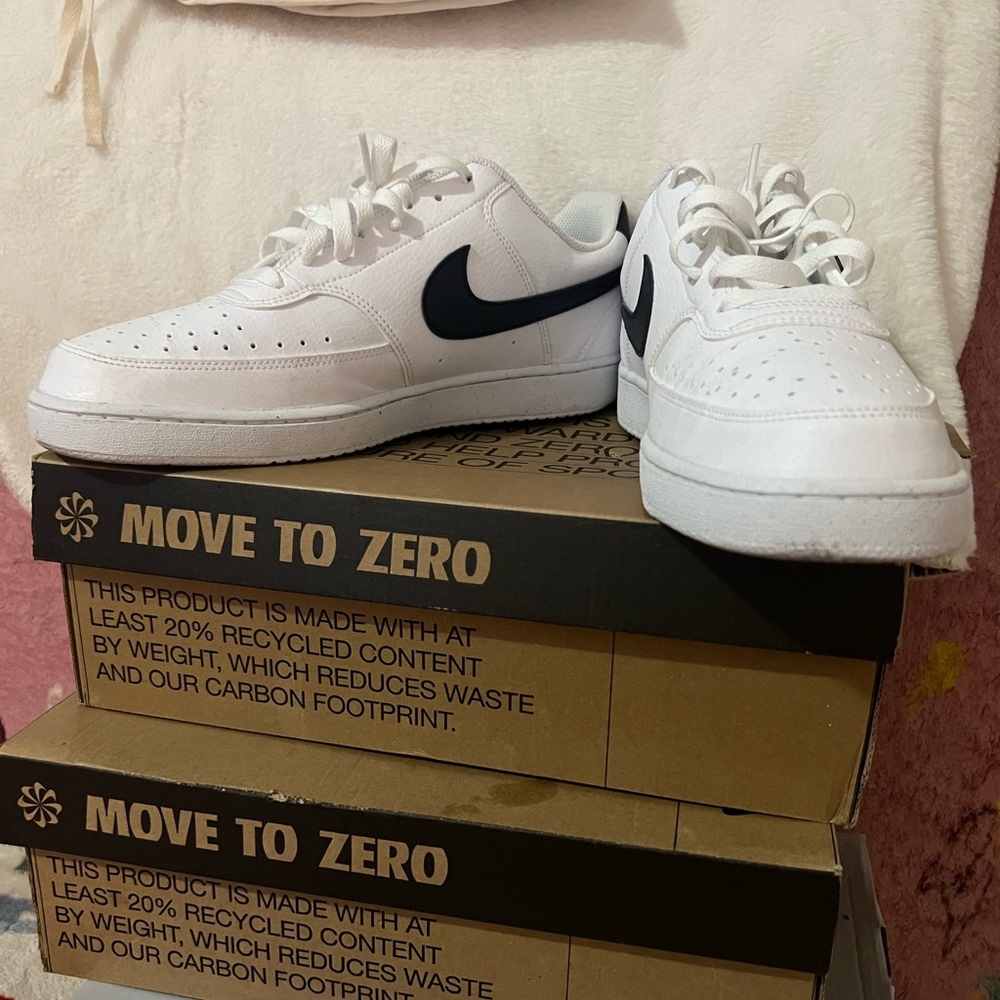 Nike uptown size 12 men